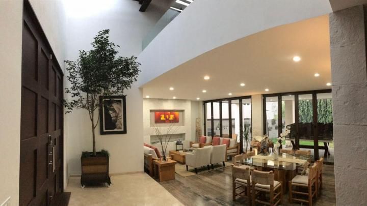 Frondoso, Lomas Country Club, 52779 con 4 Recámaras, 4 Baños, 600 Metros Cuadrados y 4 Puestos de Estacionamiento Frondoso, Lomas Country Club, 52779 con 4 Recámaras, 4 Baños, 600 Metros Cuadrados y 4 Puestos de Estacionamiento